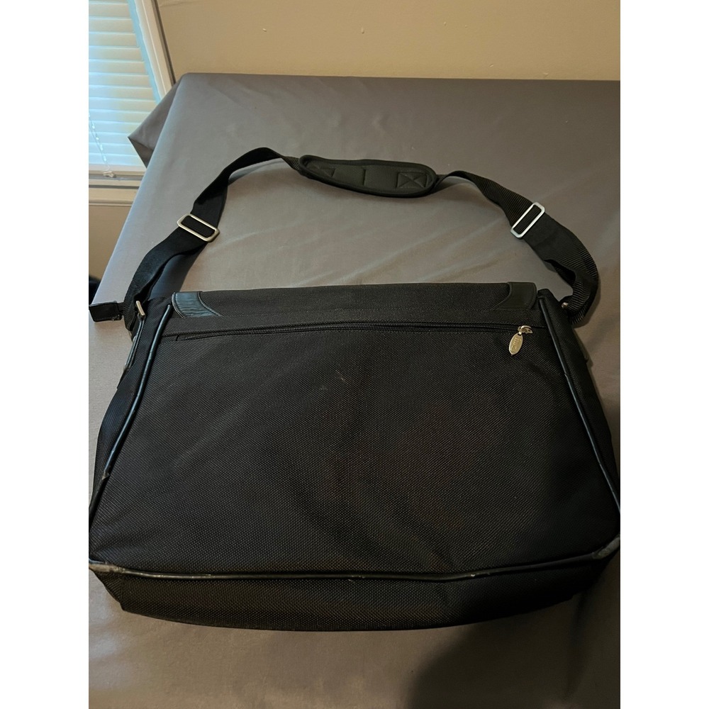 Init Black Ballistic Nylon Messenger Bag Laptop Briefcase Travel Crossbody
